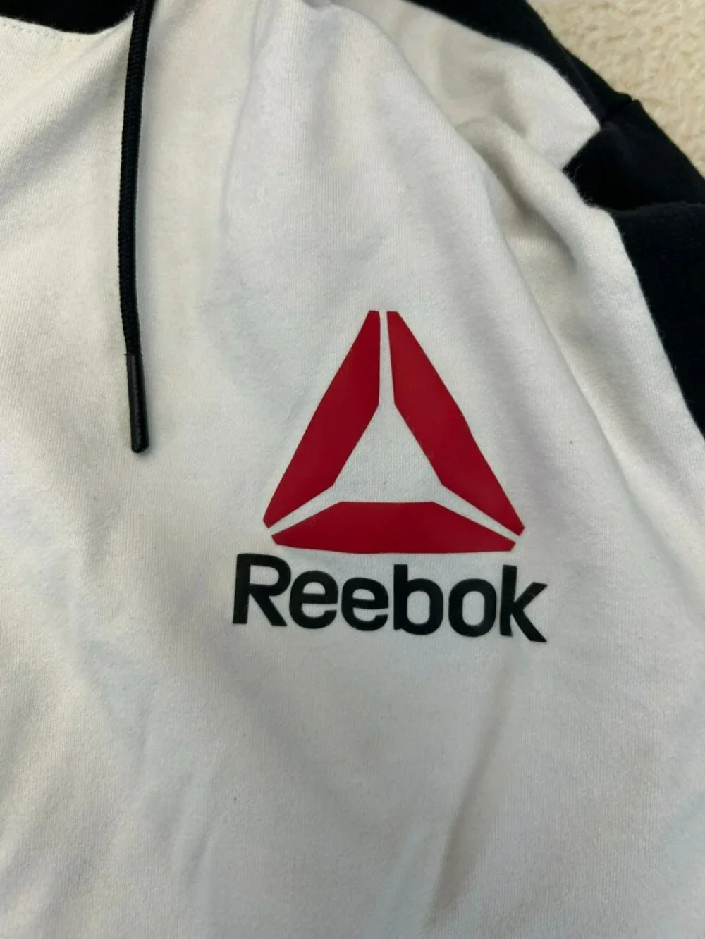 Reebok Mens UFC Full-Zip Hoodie Black & White Size 2XL Cotton Blend Comfortable - Picture 2 of 6